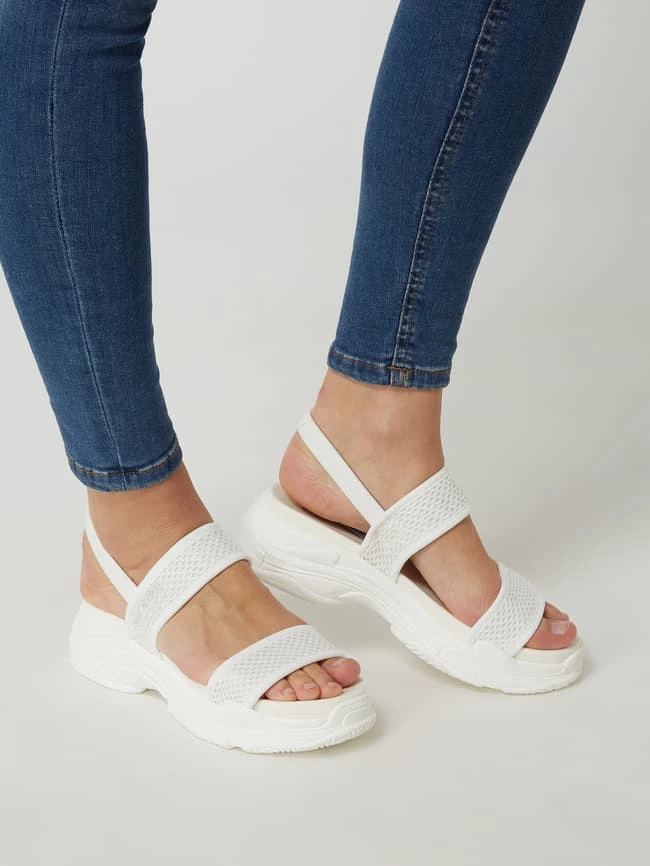 Schlussverkauf ? Steve Madden Wedges Aus Textil Modell 'Samurai' - Weiß ? – Bild 3