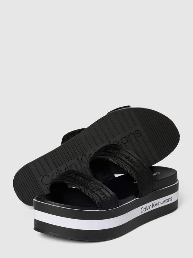 Aktion ? Calvin Klein ? Jeans Slides Mit Plateausohle - Schwarz ? – Bild 4